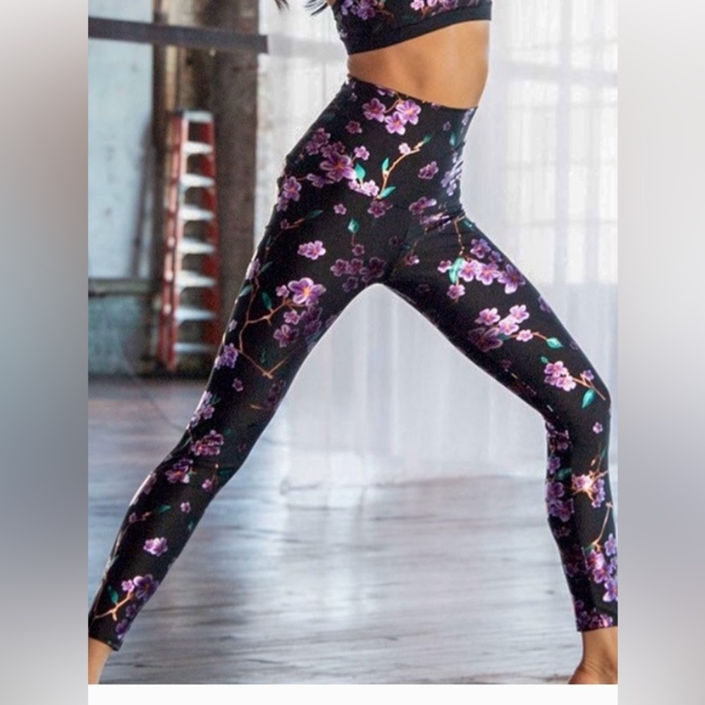 Emily Hsu Designs Black and Purple/Pink Floral Foil Leggings